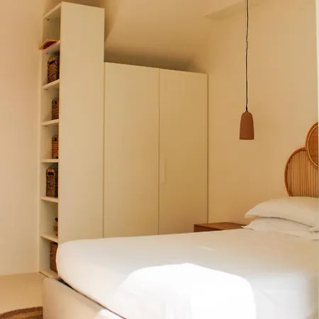 Ippolita - With Esclusive Terrace דירה *